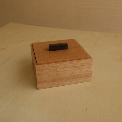 Hickory Decorative Keepsake Box 010