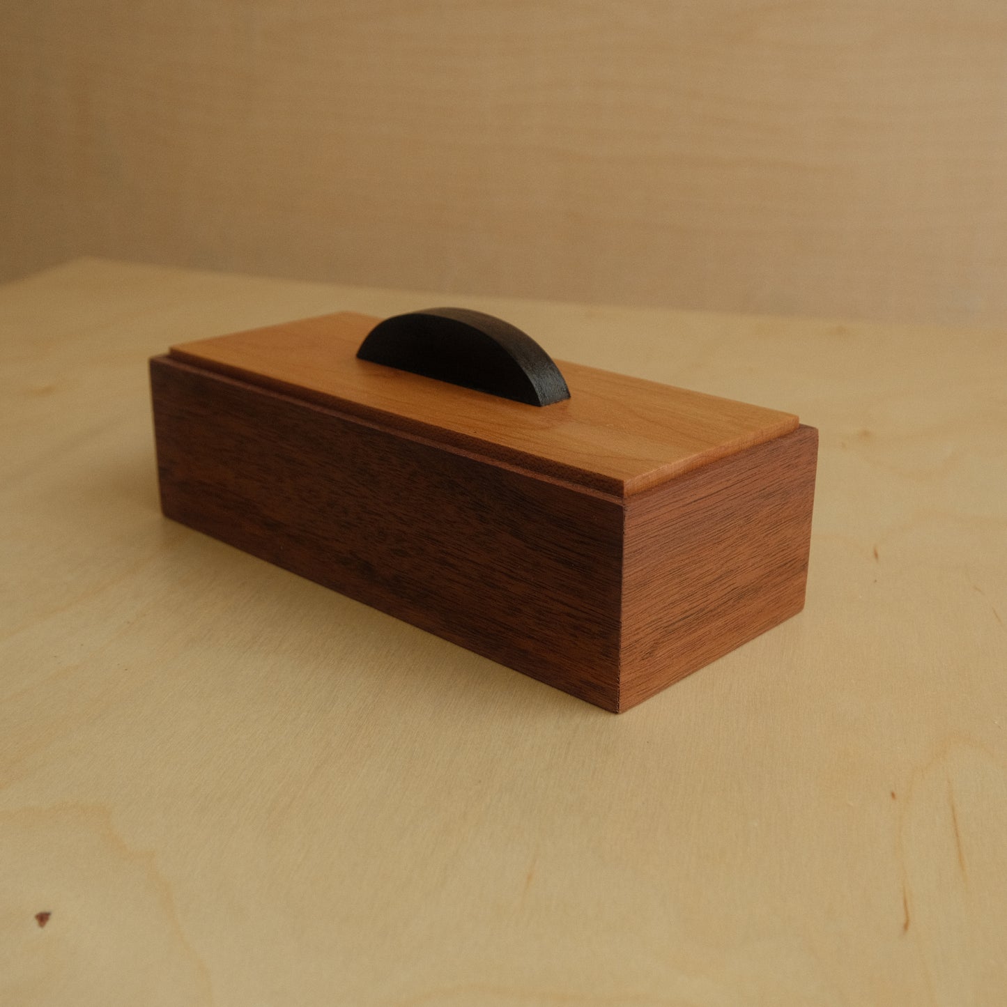 Walnut Decorative Keepsake Box 007