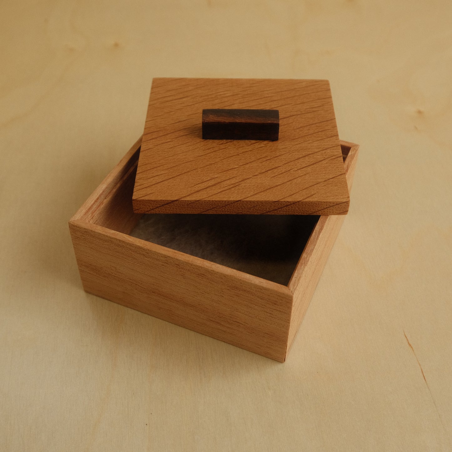 Hickory Decorative Keepsake Box 010