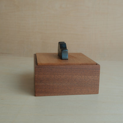 Walnut Decorative Keepsake Box 014