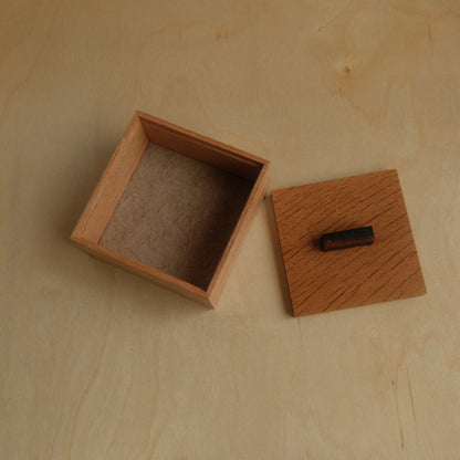 Hickory Decorative Keepsake Box 010