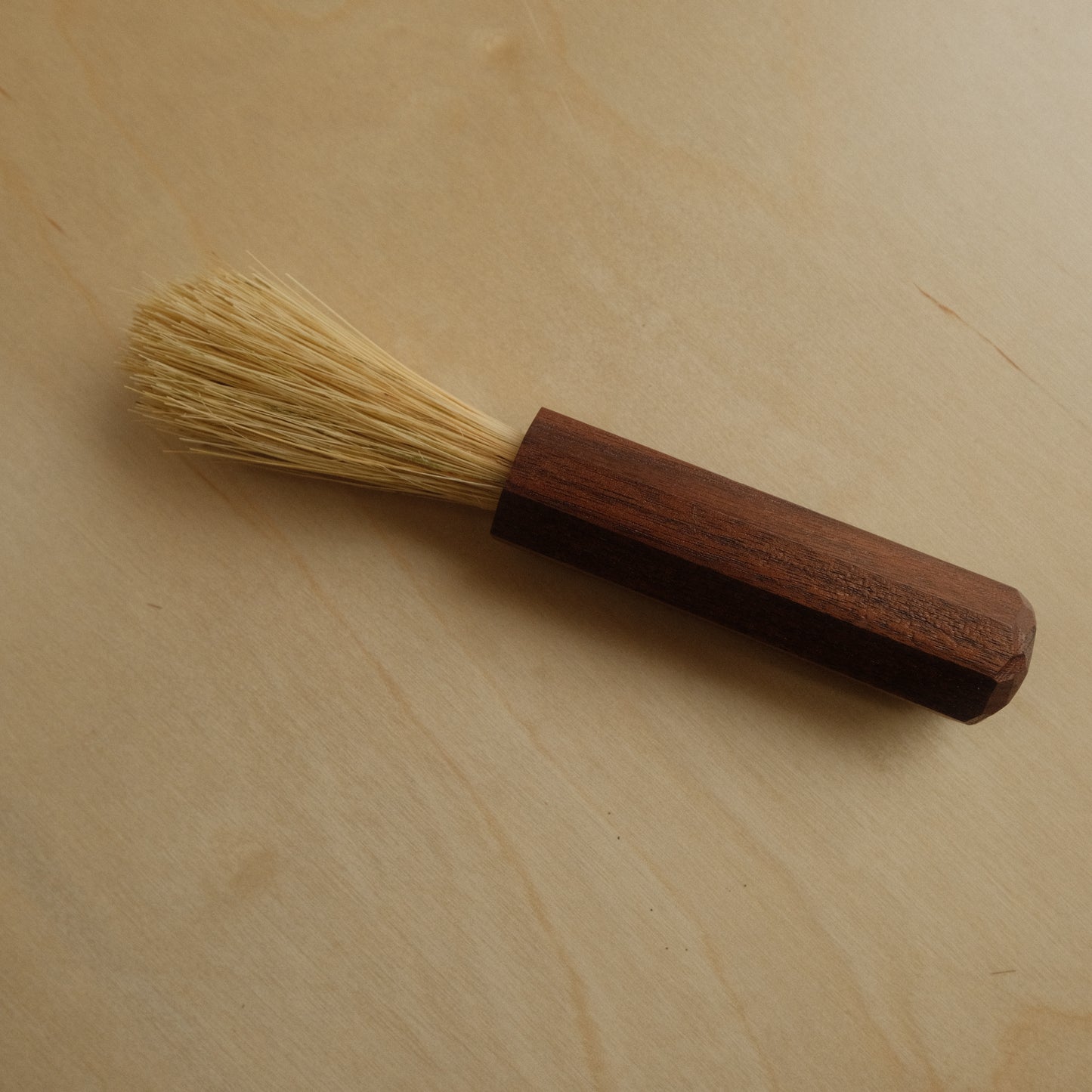 Wooden Tampico Espresso Brush With Walnut Handle