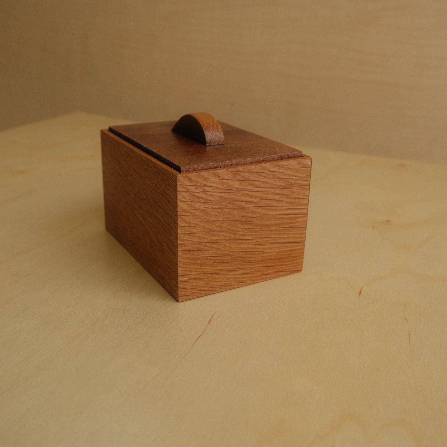 White Oak Decorative Keepsake Box 011