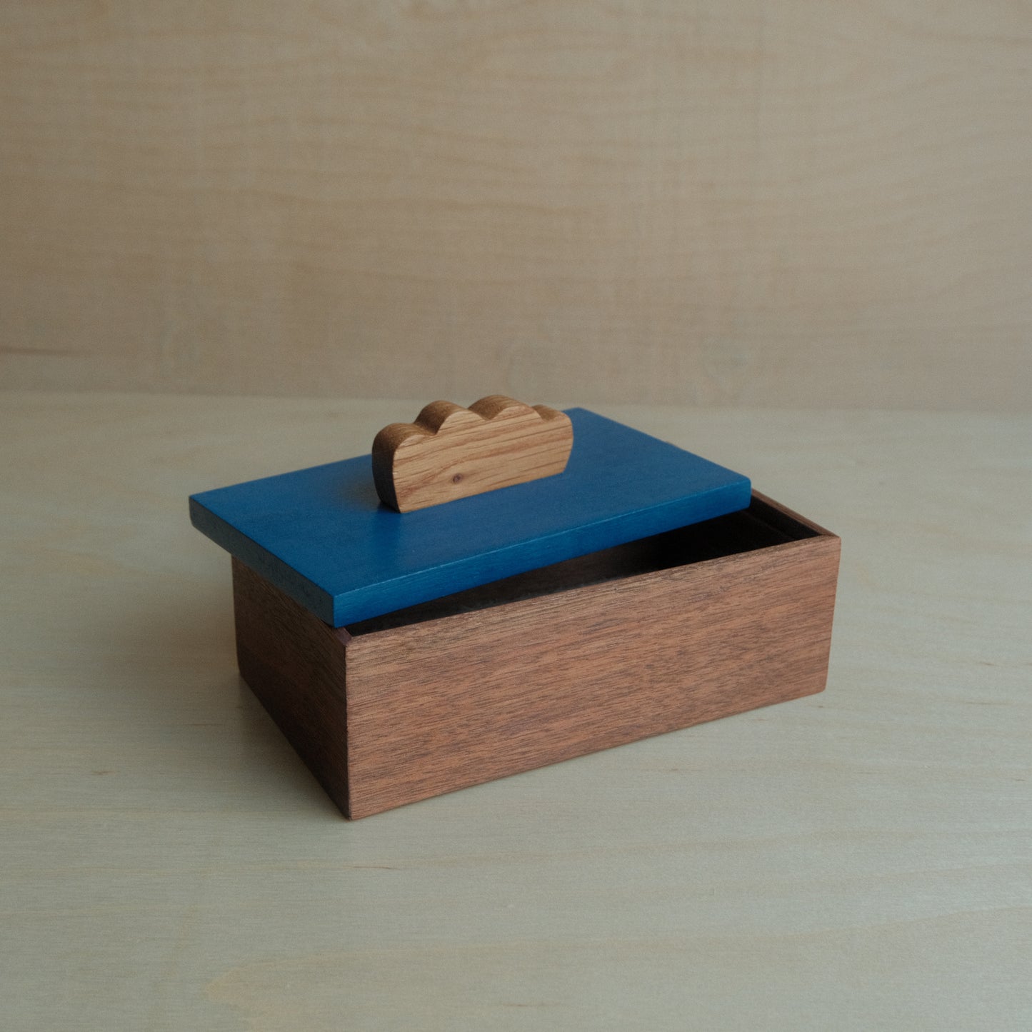 Walnut Box With Blue Lid Decorative Keepsake Box 013
