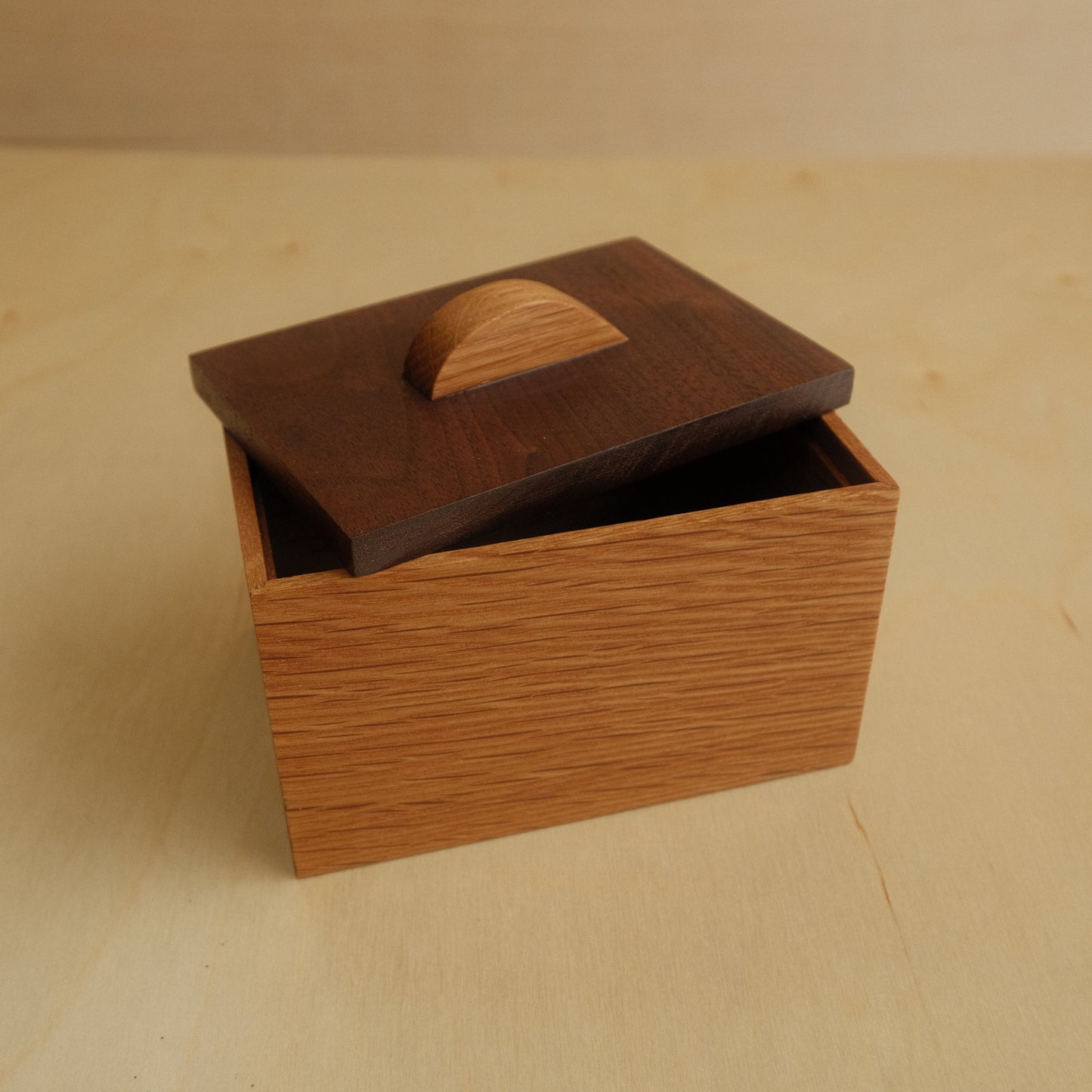White Oak Decorative Keepsake Box 011