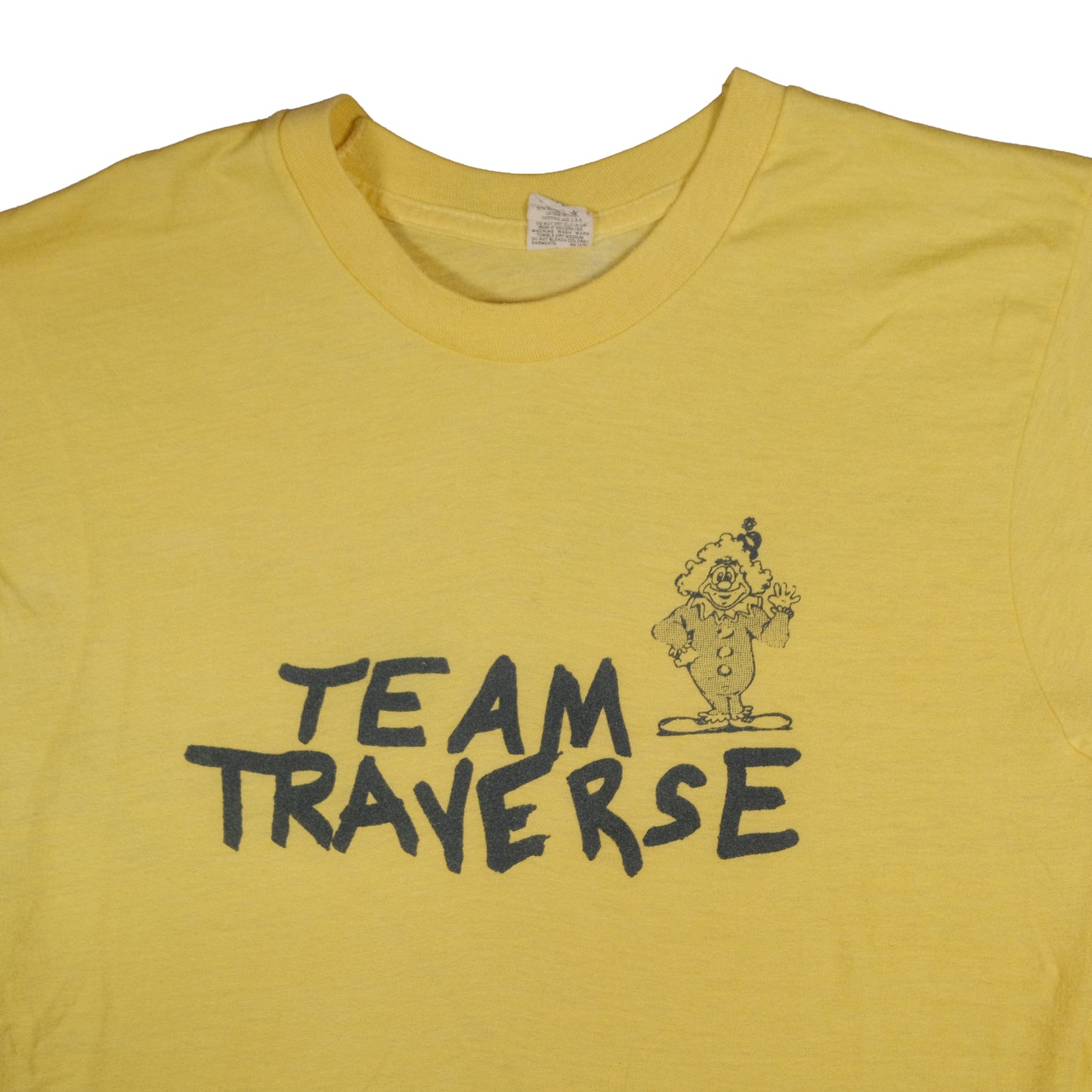 Vintage Team Traverse City, MI T-Shirt Men’s Small Yellow Screen Stars