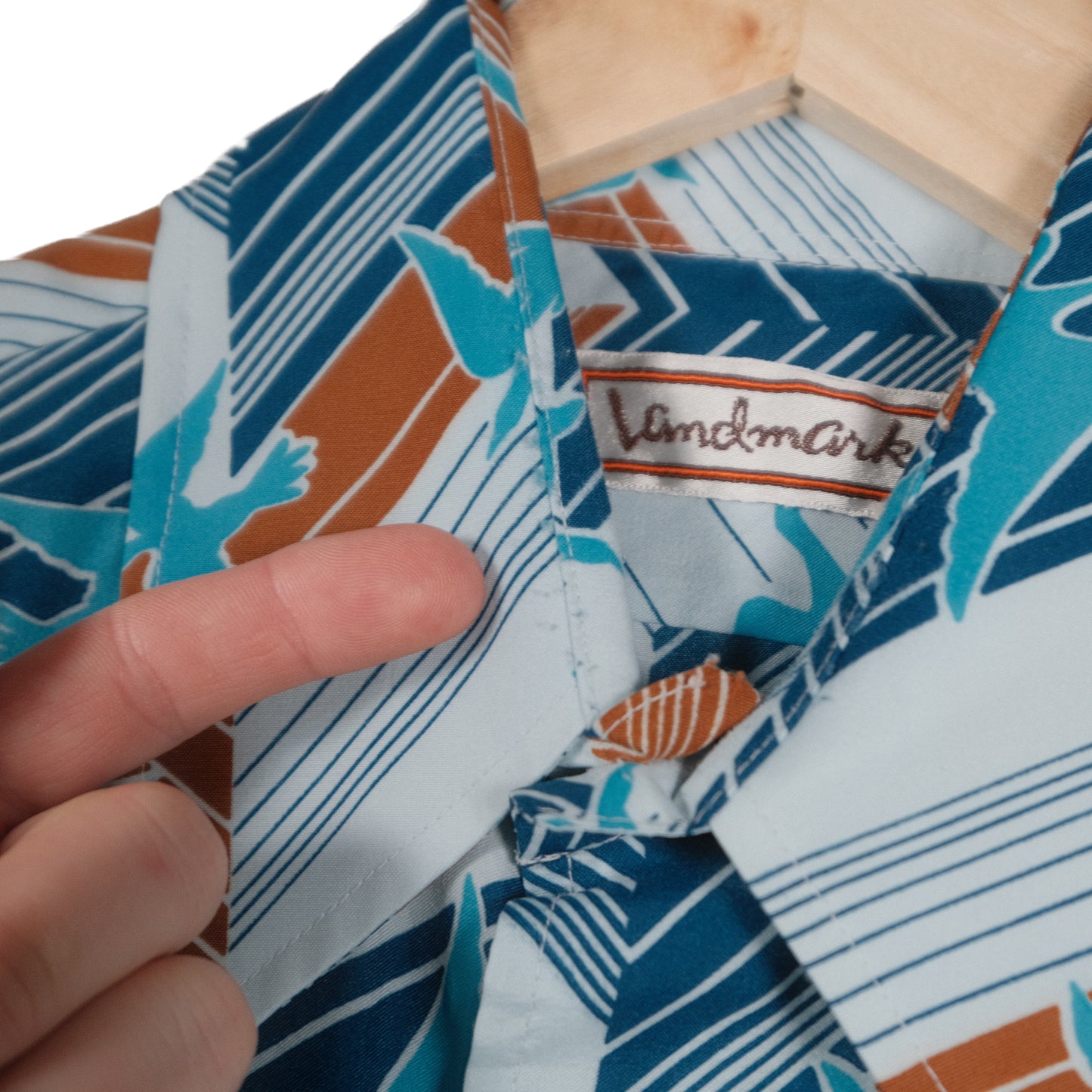 Vintage Landmark 70’s Button Up Long Sleeve Men’s Large Blue Abstract Bird Disco Club